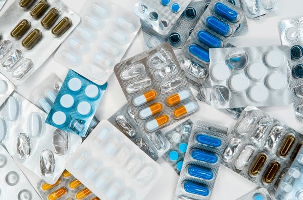 Pharmacies in England to prescribe more medication from autumn
